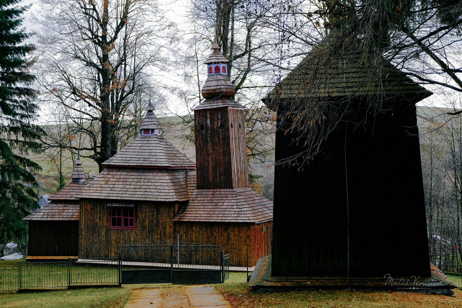 Gréckokatolícky drevený chrám svätého Michala, 1752, Národná kultúrna pamiatka, obec Šemetkovce